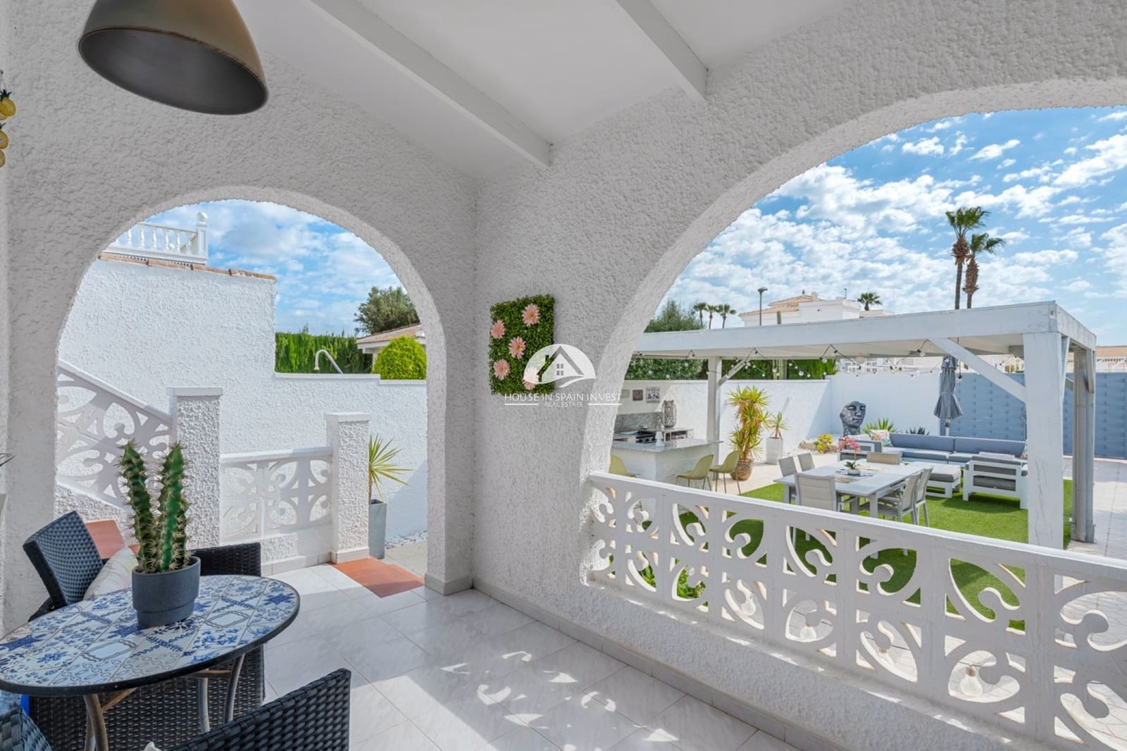 3 Zimmer Villa zu verkaufen in Pueblo Bravo mit Pool - 440.000 € (Ref: 9862220)
