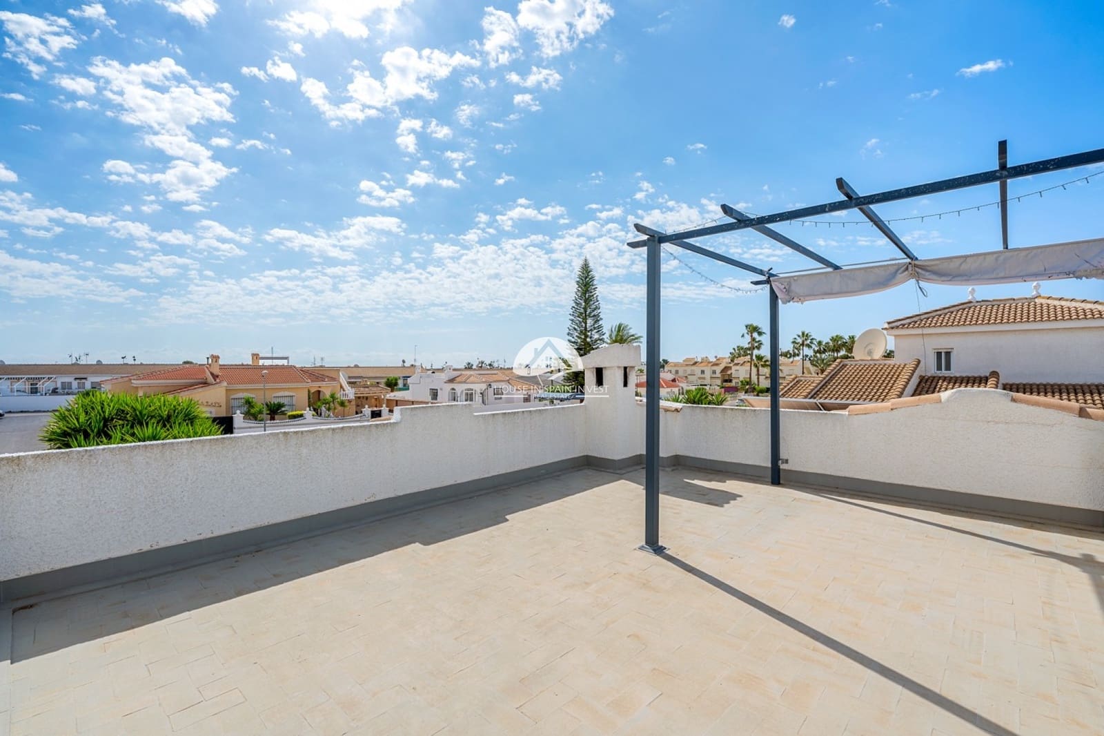 3 Zimmer Villa zu verkaufen in Pueblo Bravo mit Pool - 440.000 € (Ref: 9862220)