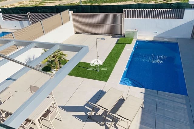 3 sypialnia Willa na sprzedaż w El Raso, Guardamar del Segura z basenem - 460 000 € (Ref: 9867811)