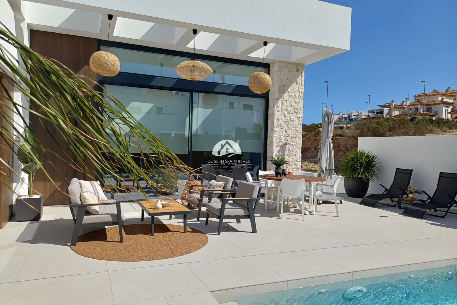 4 bedroom Villa for sale in Rojales with pool - € 895,000 (Ref: 9867812)