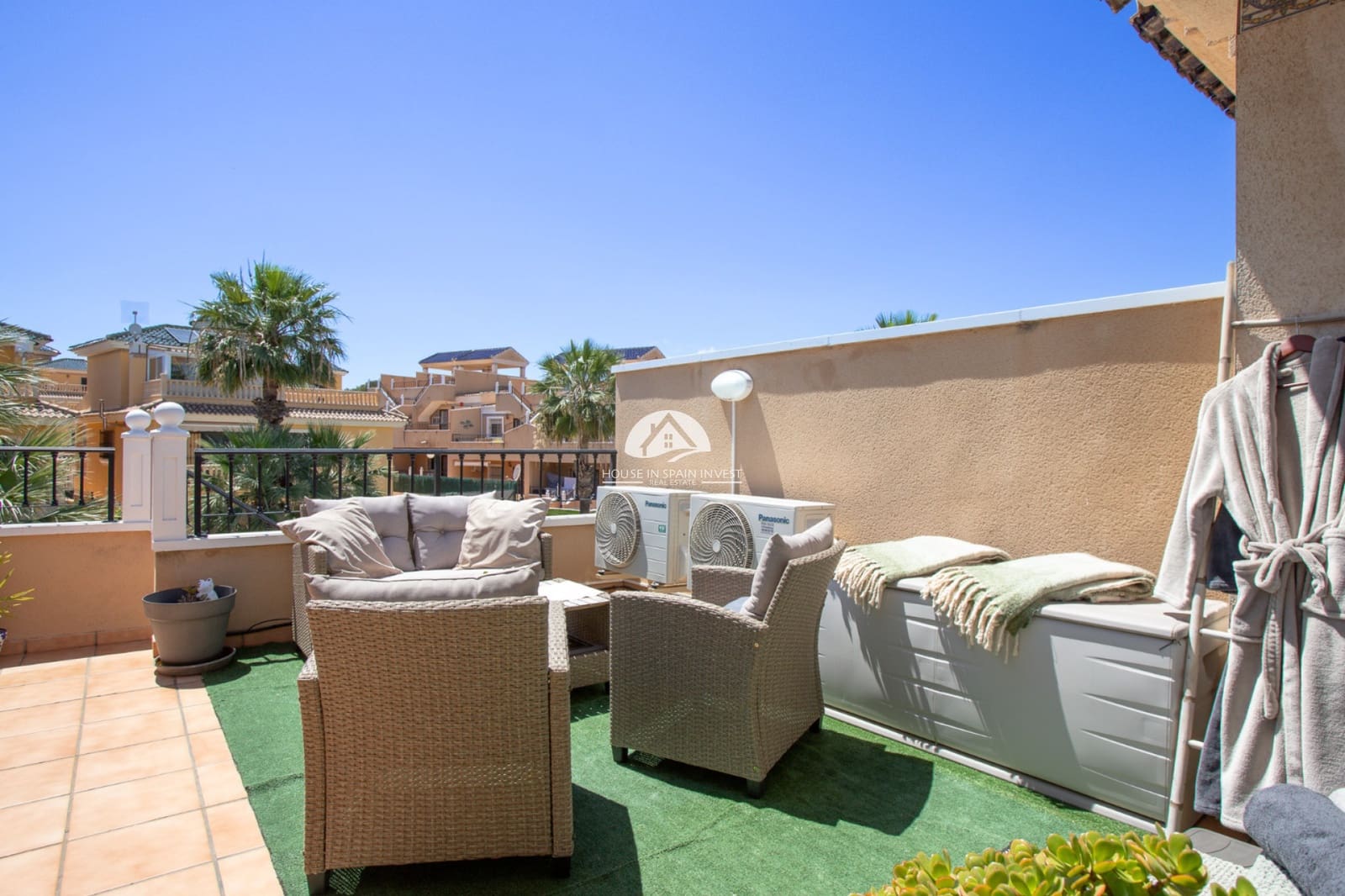 2 bedroom Bungalow for sale in Orihuela Costa with pool - € 215,000 (Ref: 9867814)