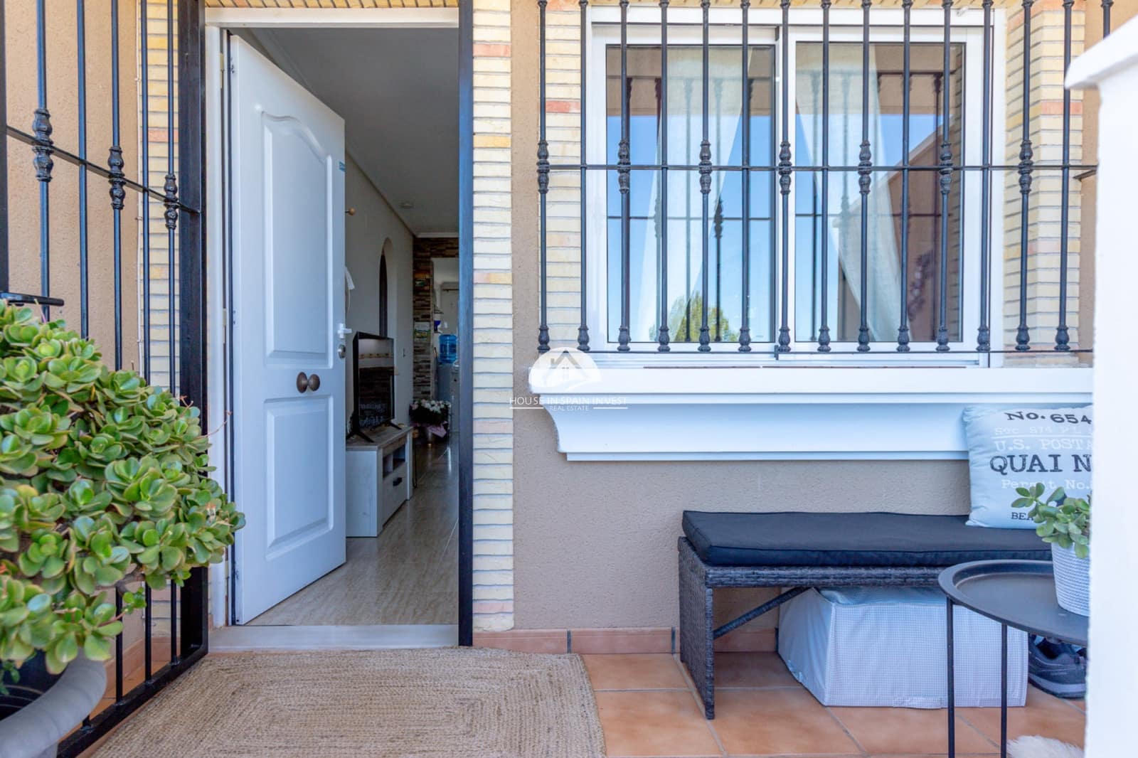 2 bedroom Bungalow for sale in Orihuela Costa with pool - € 215,000 (Ref: 9867814)