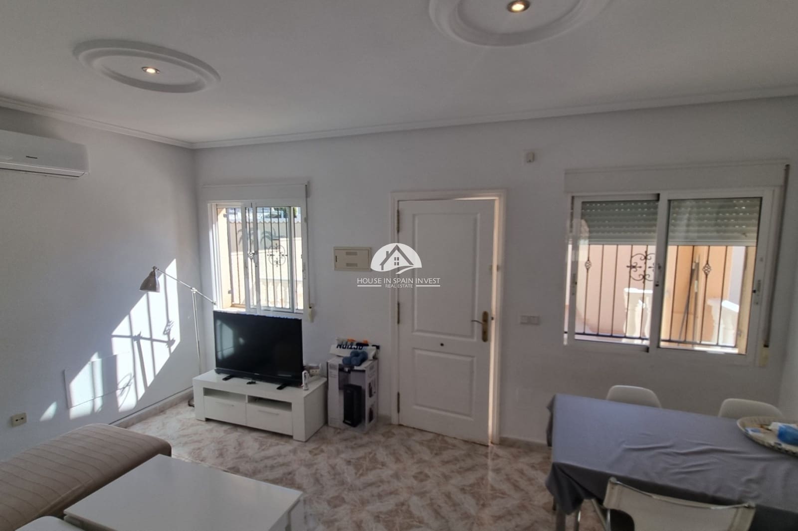 2 soverom Villa til salgs i Benimar med svømmebasseng - € 285 000 (Ref: 9888367)
