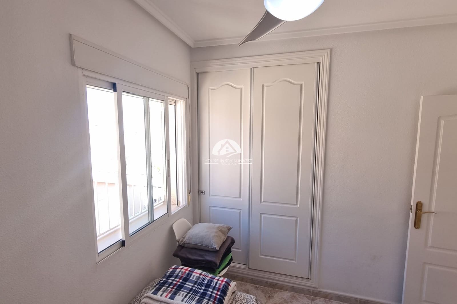 2 soverom Villa til salgs i Benimar med svømmebasseng - € 285 000 (Ref: 9888367)