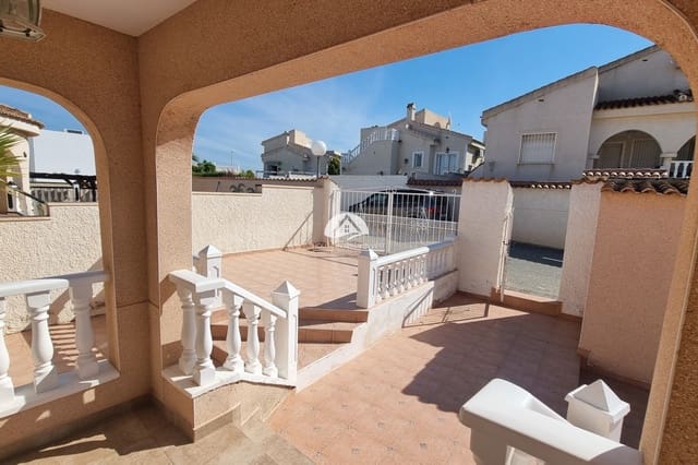Chalet de 2 habitaciones en Benimar, Benijófar en venta con piscina - 285.000 € (Ref: 9888367)