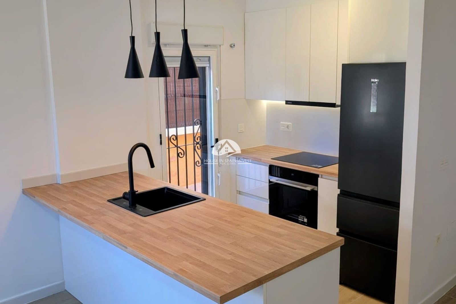 3 makuuhuone Huvila myytävänä paikassa Los Altos mukana uima-altaan - 259 000 € (Ref: 9888371)