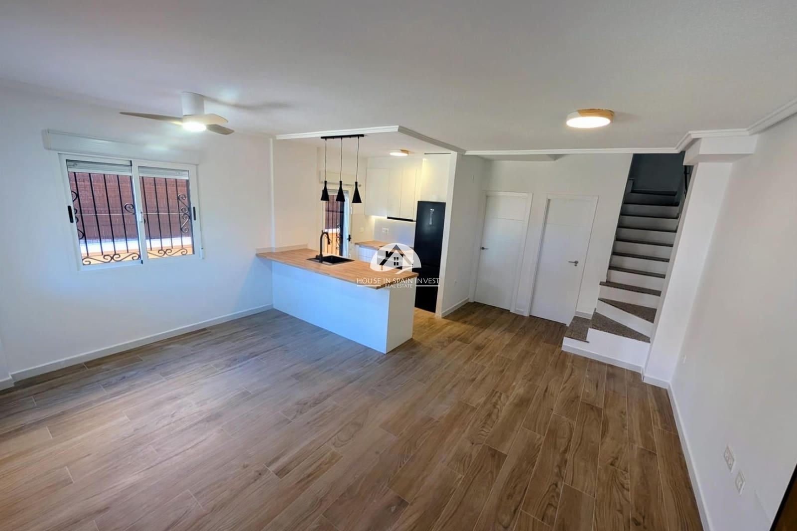 3 makuuhuone Huvila myytävänä paikassa Los Altos mukana uima-altaan - 259 000 € (Ref: 9888371)