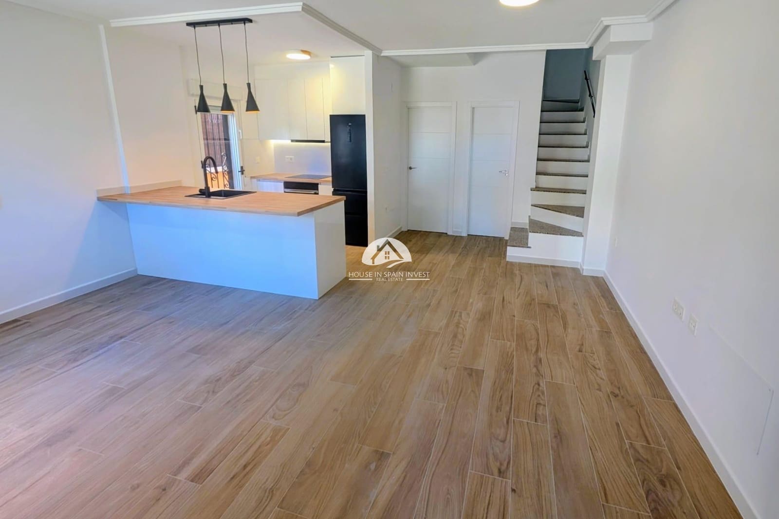 3 makuuhuone Huvila myytävänä paikassa Los Altos mukana uima-altaan - 259 000 € (Ref: 9888371)