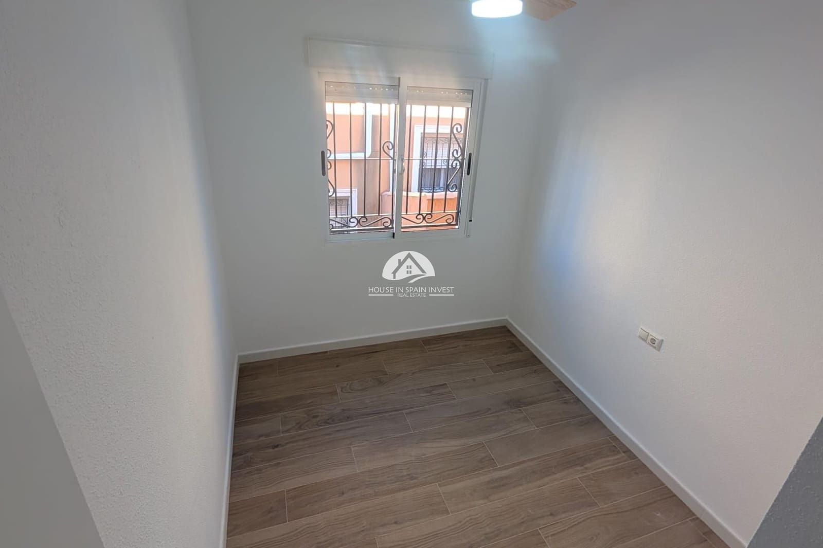 3 makuuhuone Huvila myytävänä paikassa Los Altos mukana uima-altaan - 259 000 € (Ref: 9888371)