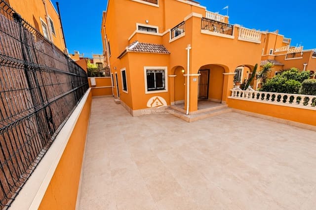 3 makuuhuone Huvila myytävänä paikassa Los Altos mukana uima-altaan - 259 000 € (Ref: 9888371)