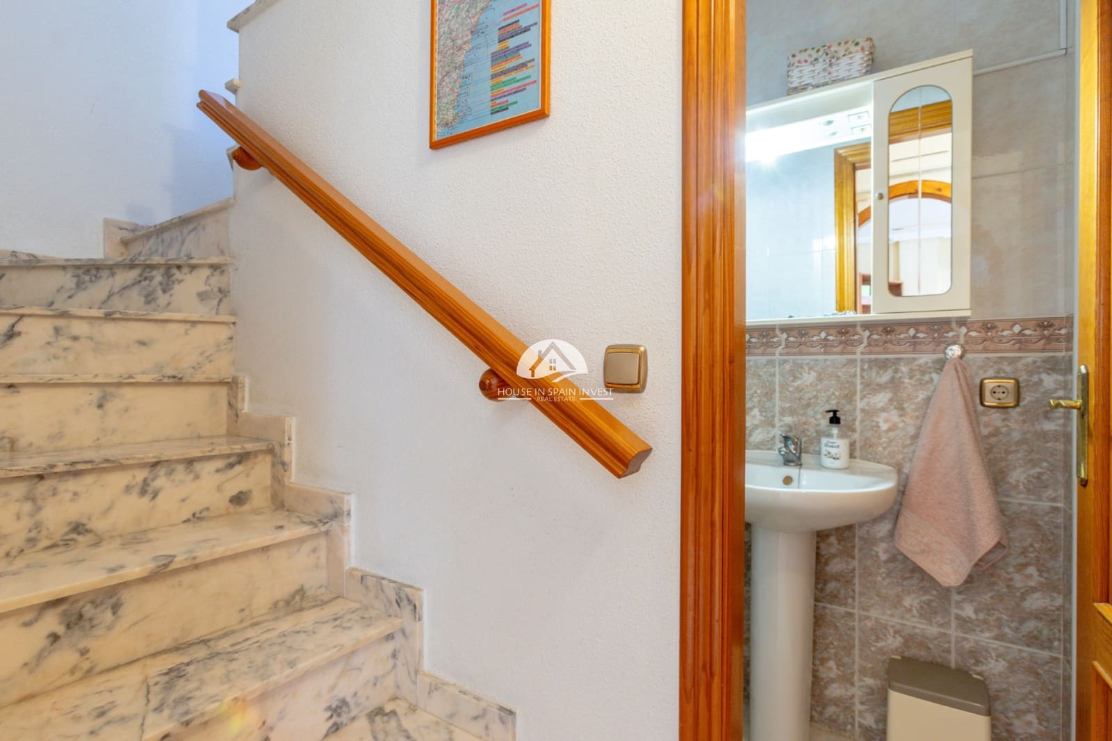 2 bedroom Villa for sale in La Zenia with pool - € 209,000 (Ref: 9888372)