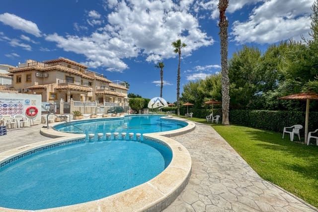 2 soveværelse Villa til salg i La Zenia, Orihuela med swimmingpool - € 209.000 (Ref: 9888372)