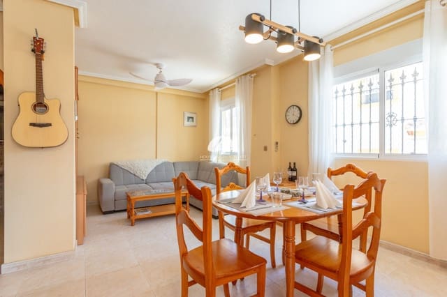 2 soveværelse Villa til salg i La Zenia, Orihuela med swimmingpool - € 209.000 (Ref: 9888372)