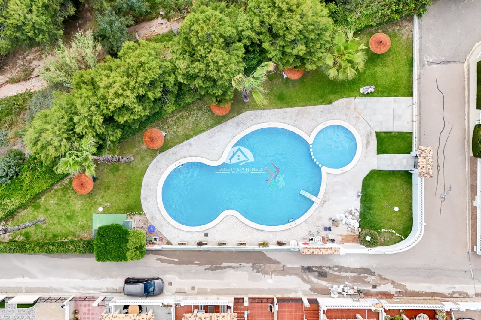 2 bedroom Villa for sale in La Zenia with pool - € 209,000 (Ref: 9888372)