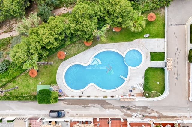 2 soveværelse Villa til salg i La Zenia, Orihuela med swimmingpool - € 209.000 (Ref: 9888372)