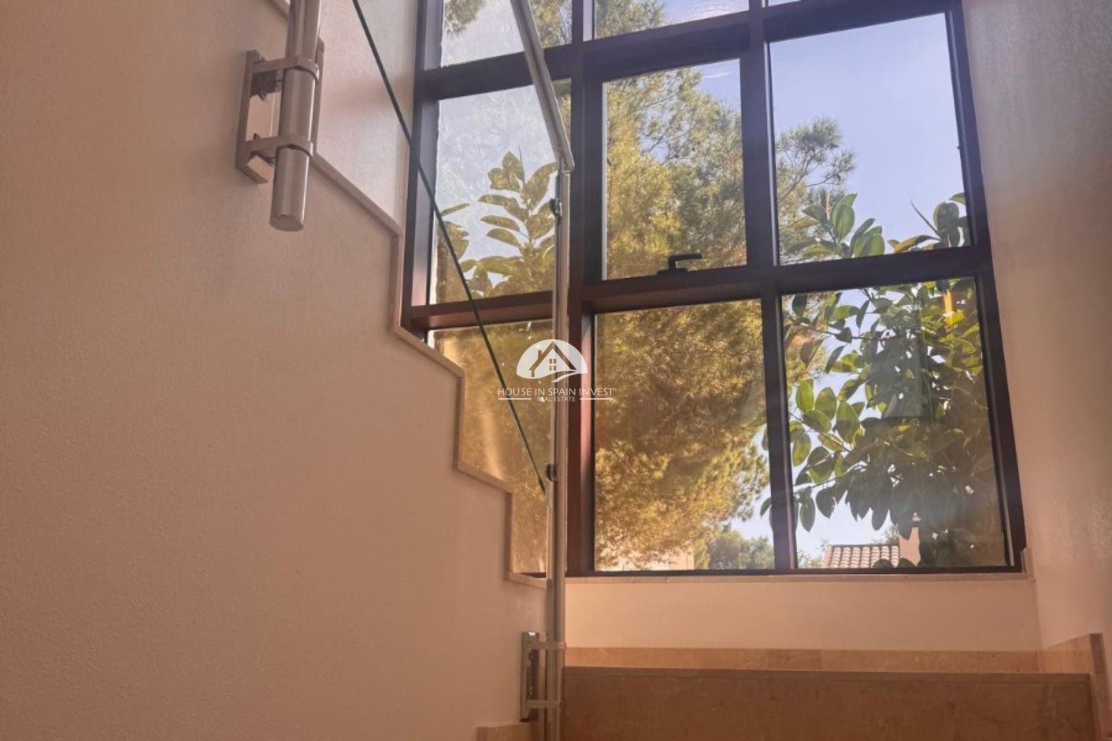 3 quarto Moradia para venda em Dehesa de Campoamor com piscina garagem - 899 000 € (Ref: 9888375)