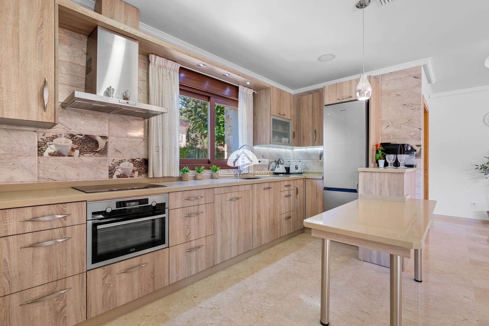 3 quarto Moradia para venda em Dehesa de Campoamor com piscina garagem - 899 000 € (Ref: 9888375)