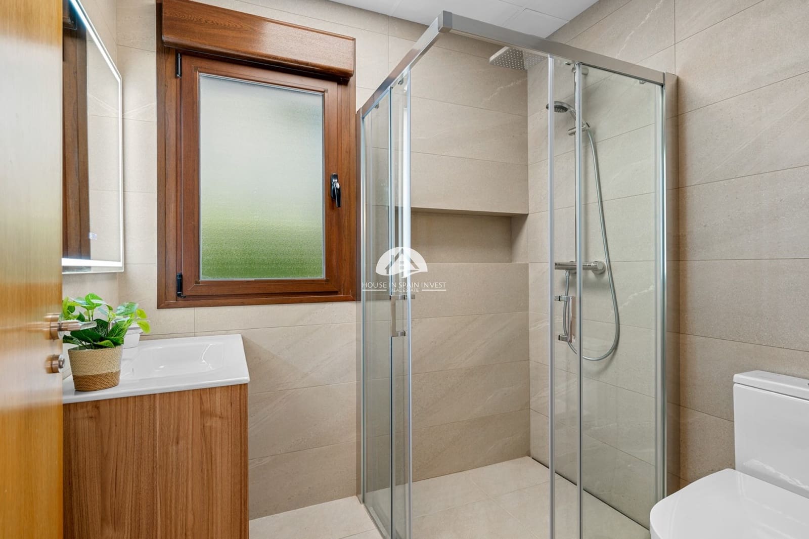 3 quarto Moradia para venda em Dehesa de Campoamor com piscina garagem - 899 000 € (Ref: 9888375)
