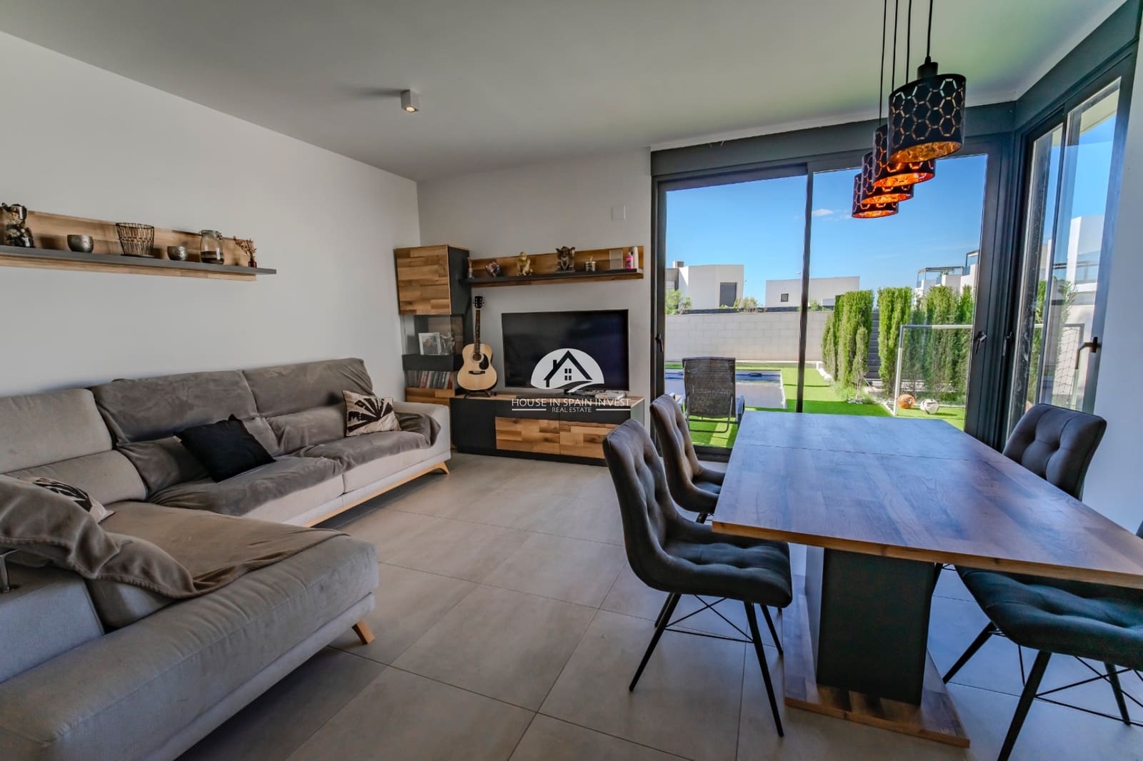 3 soveværelse Villa til salg i Benijofar med swimmingpool - € 470.000 (Ref: 9888376)