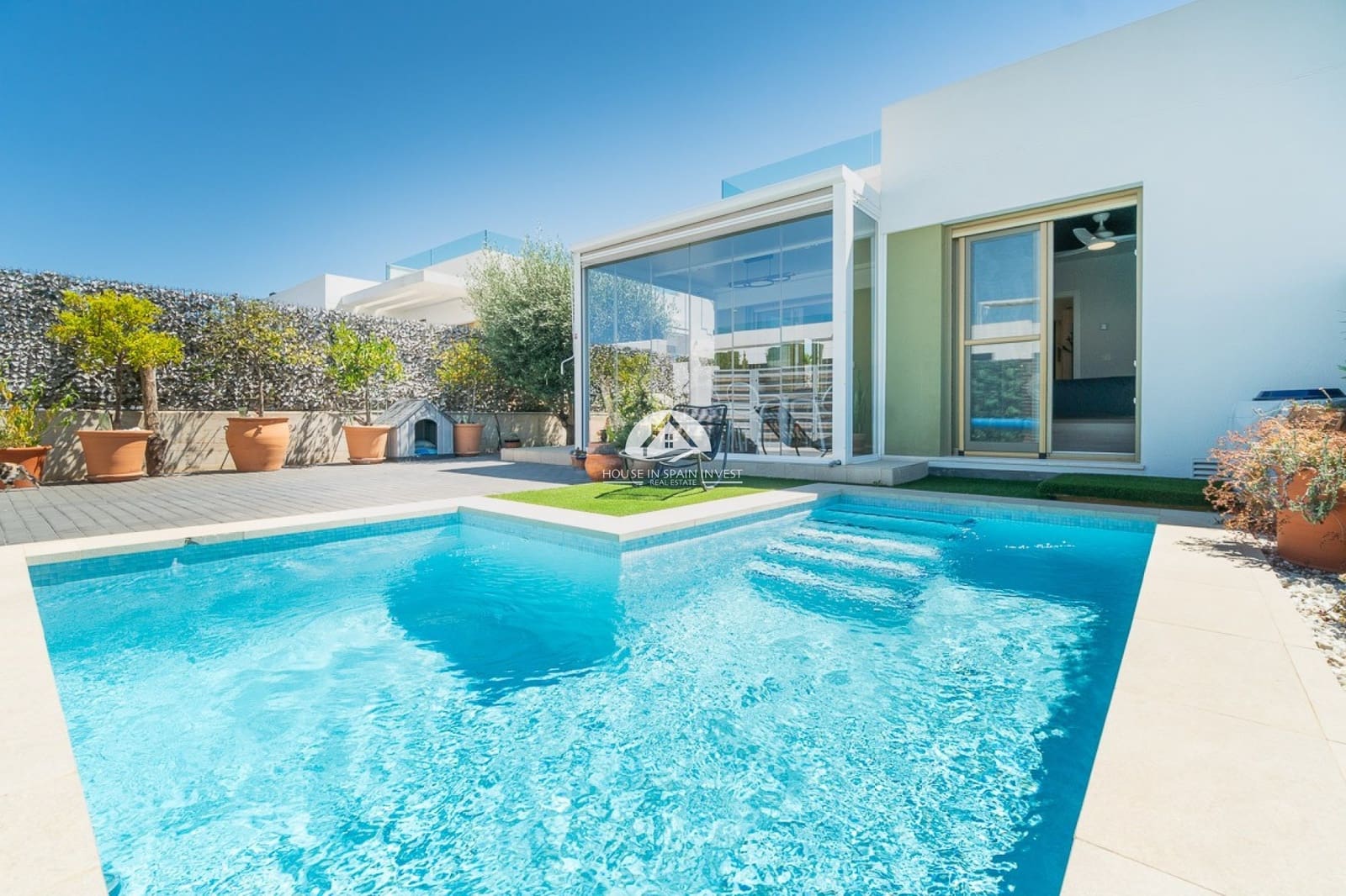 3 soveværelse Villa til salg i Vistabella med swimmingpool - € 425.000 (Ref: 9888378)