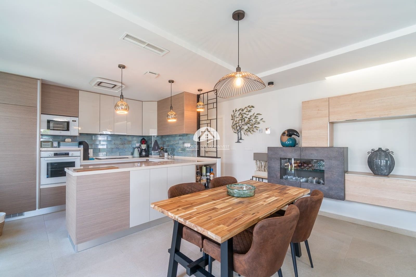 3 soveværelse Villa til salg i Vistabella med swimmingpool - € 425.000 (Ref: 9888378)