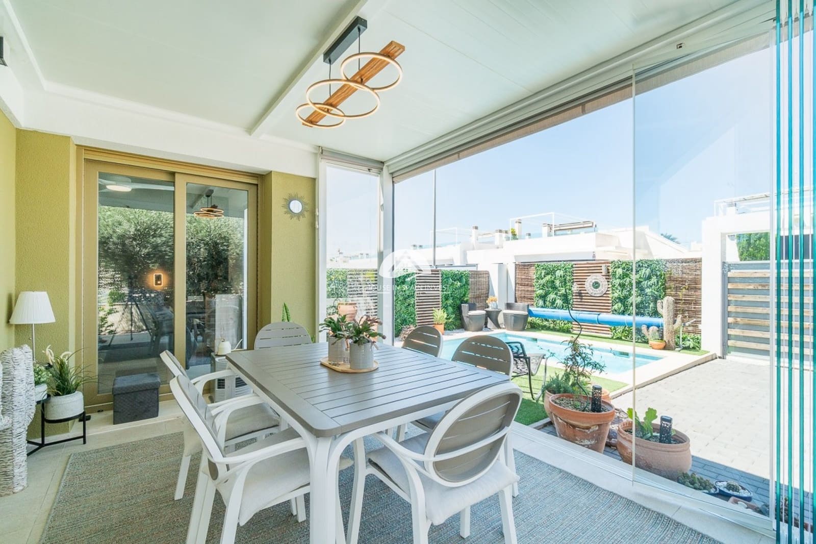 3 soveværelse Villa til salg i Vistabella med swimmingpool - € 425.000 (Ref: 9888378)