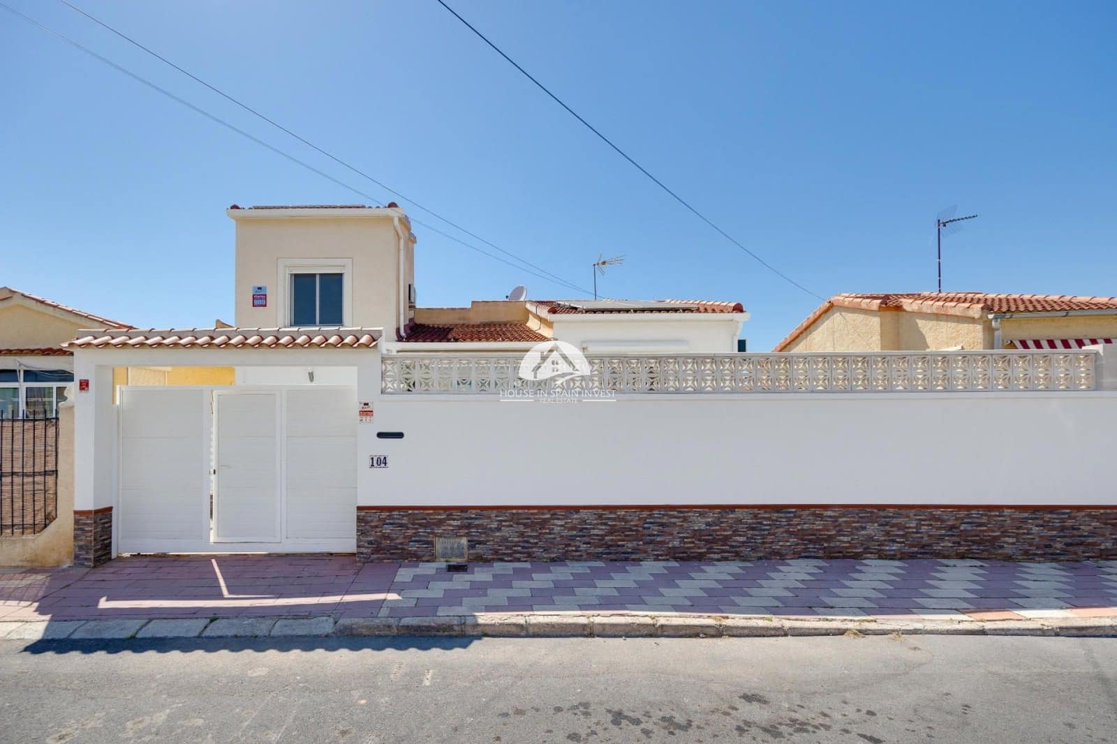 3 Zimmer Villa zu verkaufen in San Fulgencio mit Pool Garage - 299.969 € (Ref: 9888380)