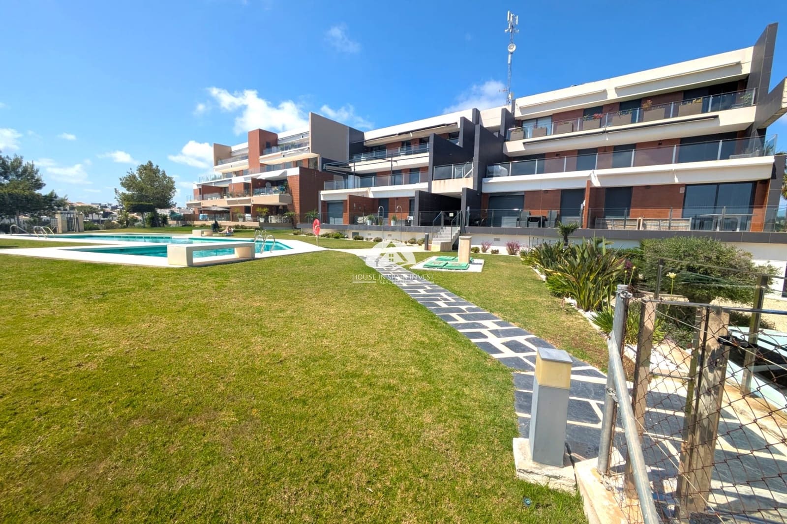 2 soveværelse Lejlighed til salg i Los Dolses med swimmingpool - € 339.000 (Ref: 9888382)