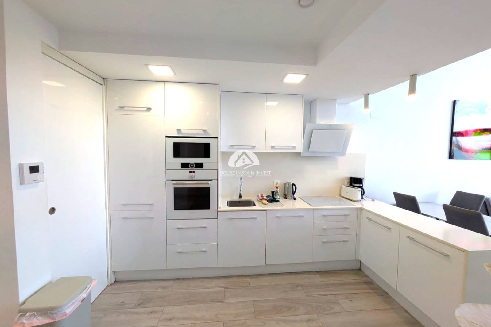 3 slaapkamer Villa te koop in Orihuela Costa met zwembad garage - € 450.000 (Ref: 9888383)