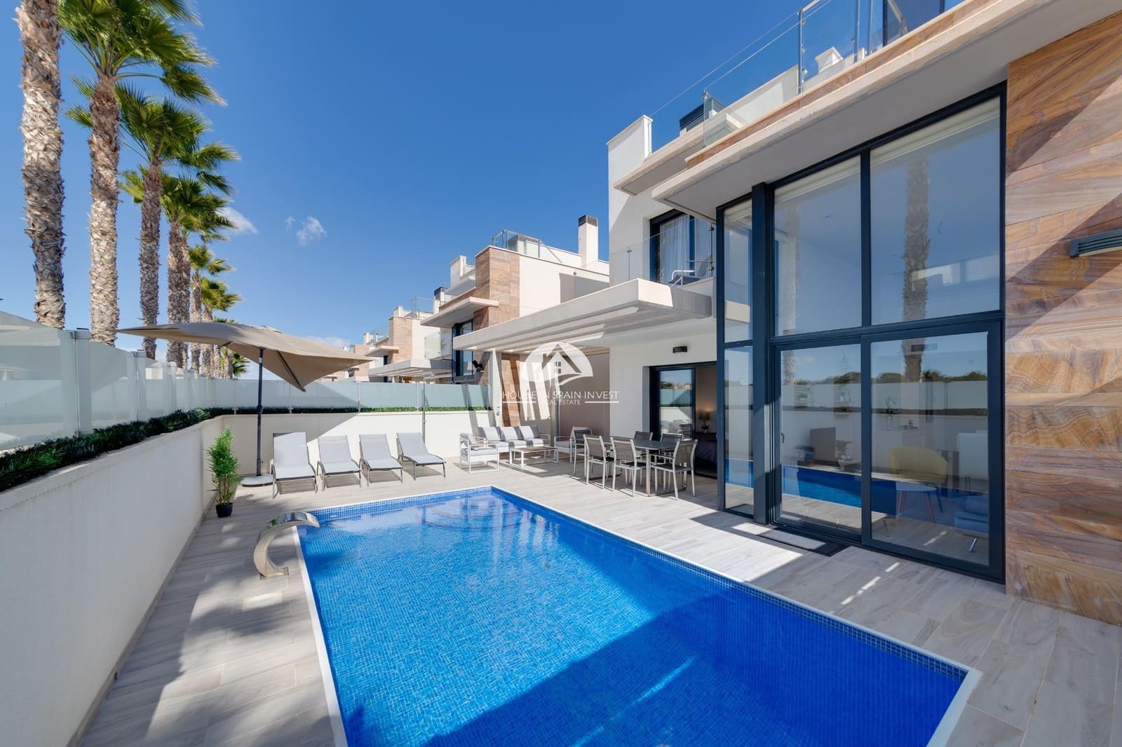3 slaapkamer Villa te koop in Orihuela Costa met zwembad garage - € 450.000 (Ref: 9888383)