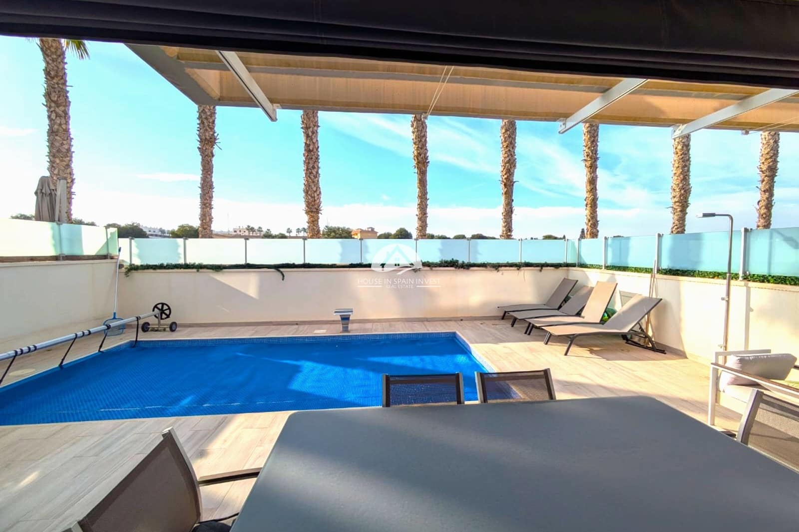 3 slaapkamer Villa te koop in Orihuela Costa met zwembad garage - € 450.000 (Ref: 9888383)