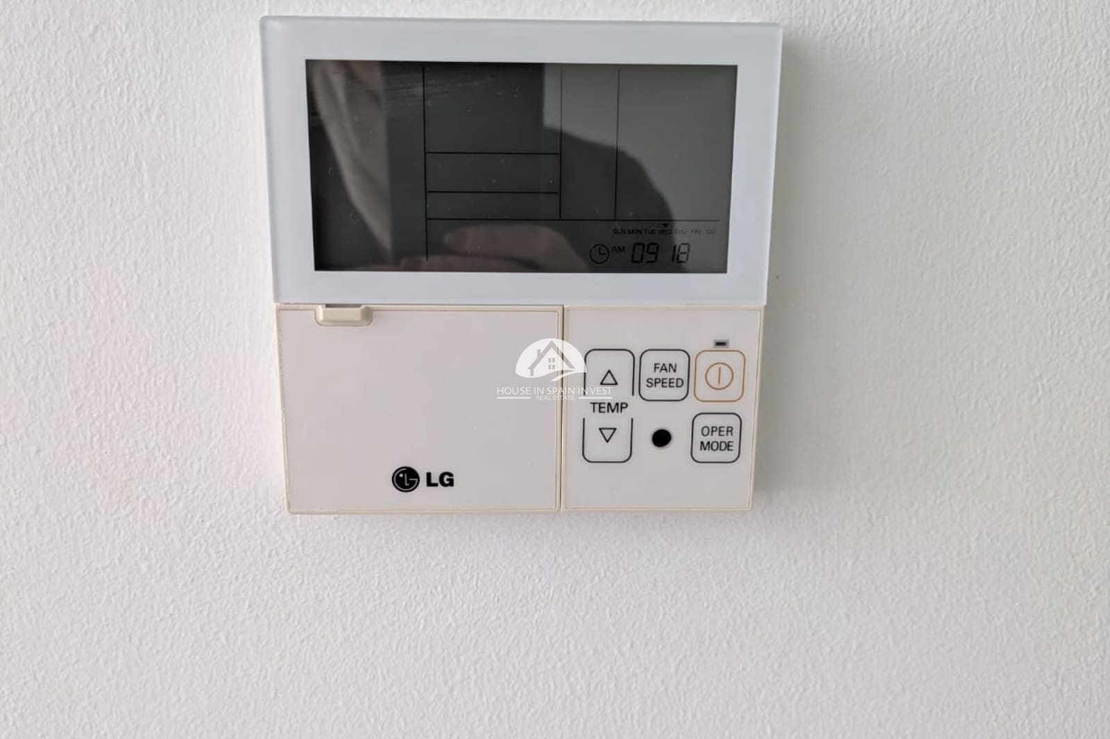 3 slaapkamer Villa te koop in Orihuela Costa met zwembad garage - € 450.000 (Ref: 9888383)