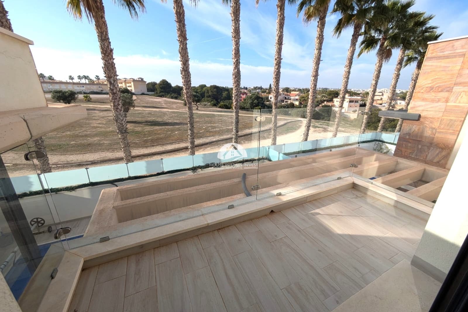 3 slaapkamer Villa te koop in Orihuela Costa met zwembad garage - € 450.000 (Ref: 9888383)