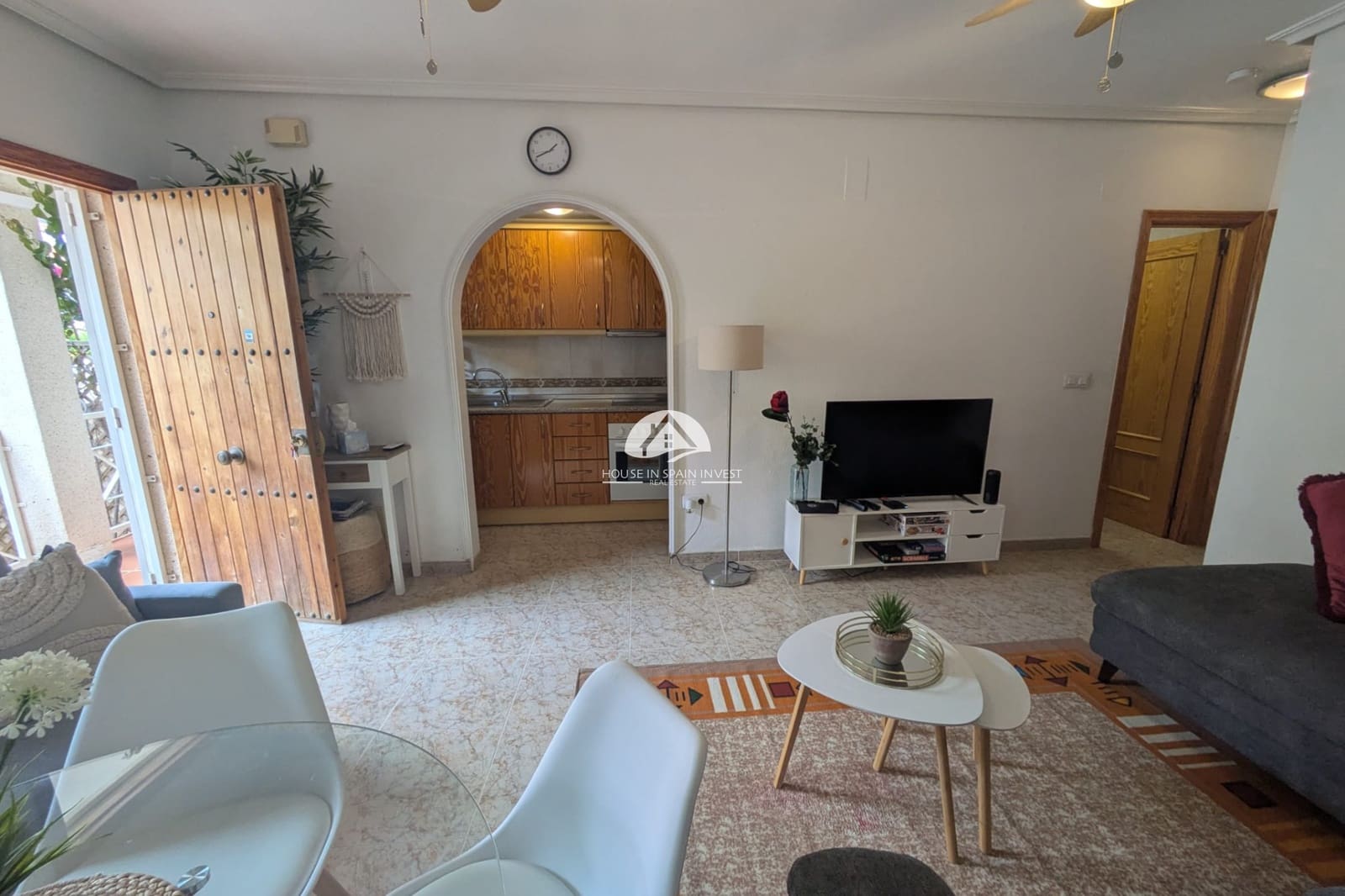 2 soveværelse Lejlighed til salg i Playa Flamenca med swimmingpool - € 155.000 (Ref: 9888384)