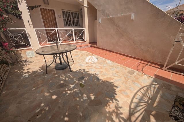 2 soveværelse Lejlighed til salg i Playa Flamenca, Orihuela med swimmingpool - € 155.000 (Ref: 9888384)