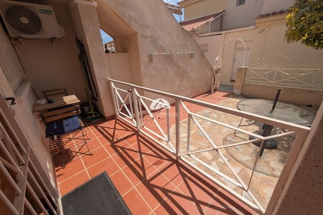 2 soveværelse Lejlighed til salg i Playa Flamenca, Orihuela med swimmingpool - € 155.000 (Ref: 9888384)