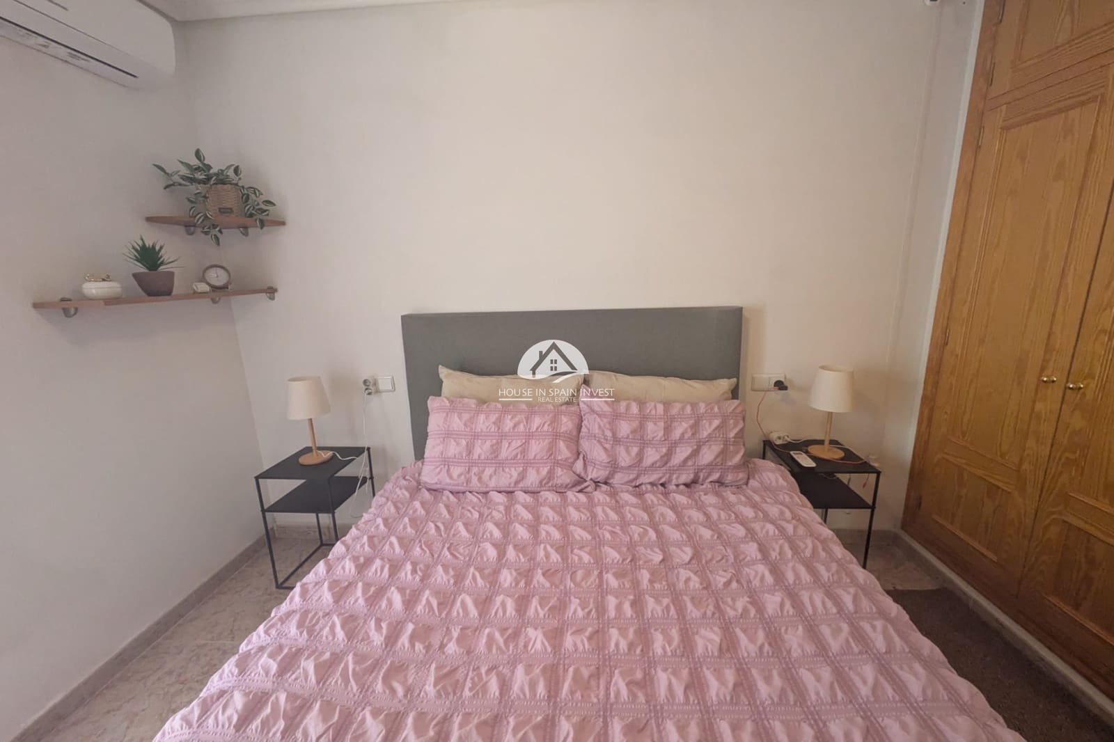 2 soveværelse Lejlighed til salg i Playa Flamenca med swimmingpool - € 155.000 (Ref: 9888384)