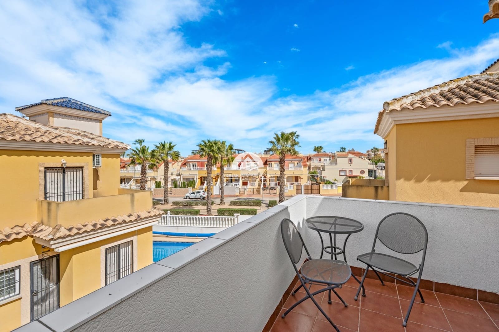 3 bedroom Villa for sale in Lo Crispin with pool - € 295,000 (Ref: 9888385)