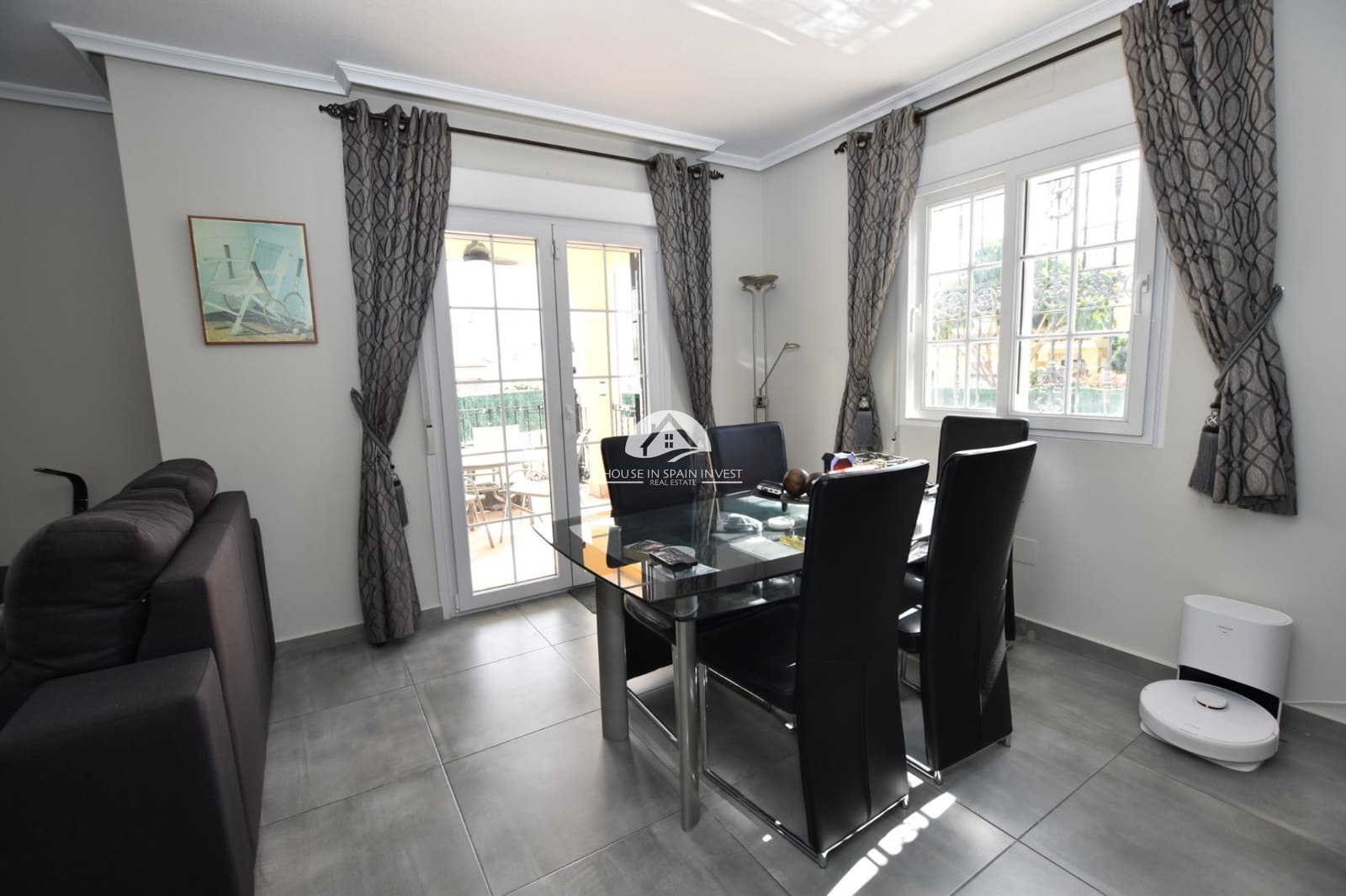 3 bedroom Villa for sale in Orihuela Costa with pool - € 430,000 (Ref: 9888386)