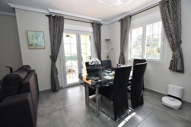 3 bedroom Villa for sale in Villamartín - Las Filipinas, Orihuela with pool - € 430,000 (Ref: 9888386)
