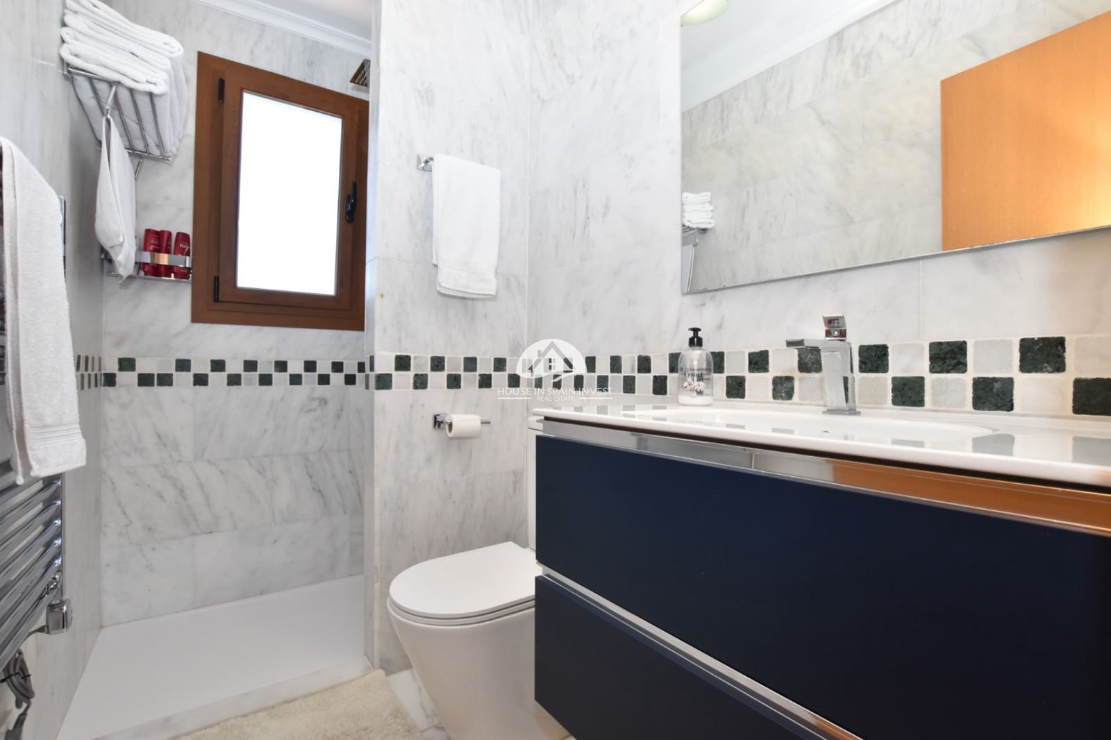 3 sypialnia Willa na sprzedaż w Algorfa z basenem garażem - 495 000 € (Ref: 9888389)