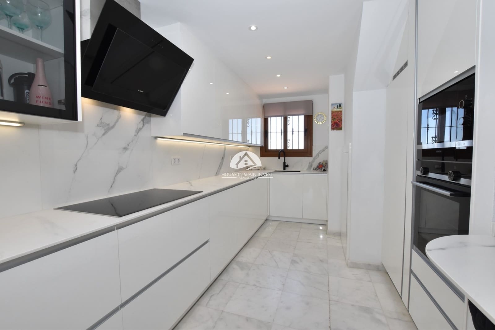 3 sypialnia Willa na sprzedaż w Algorfa z basenem garażem - 495 000 € (Ref: 9888389)