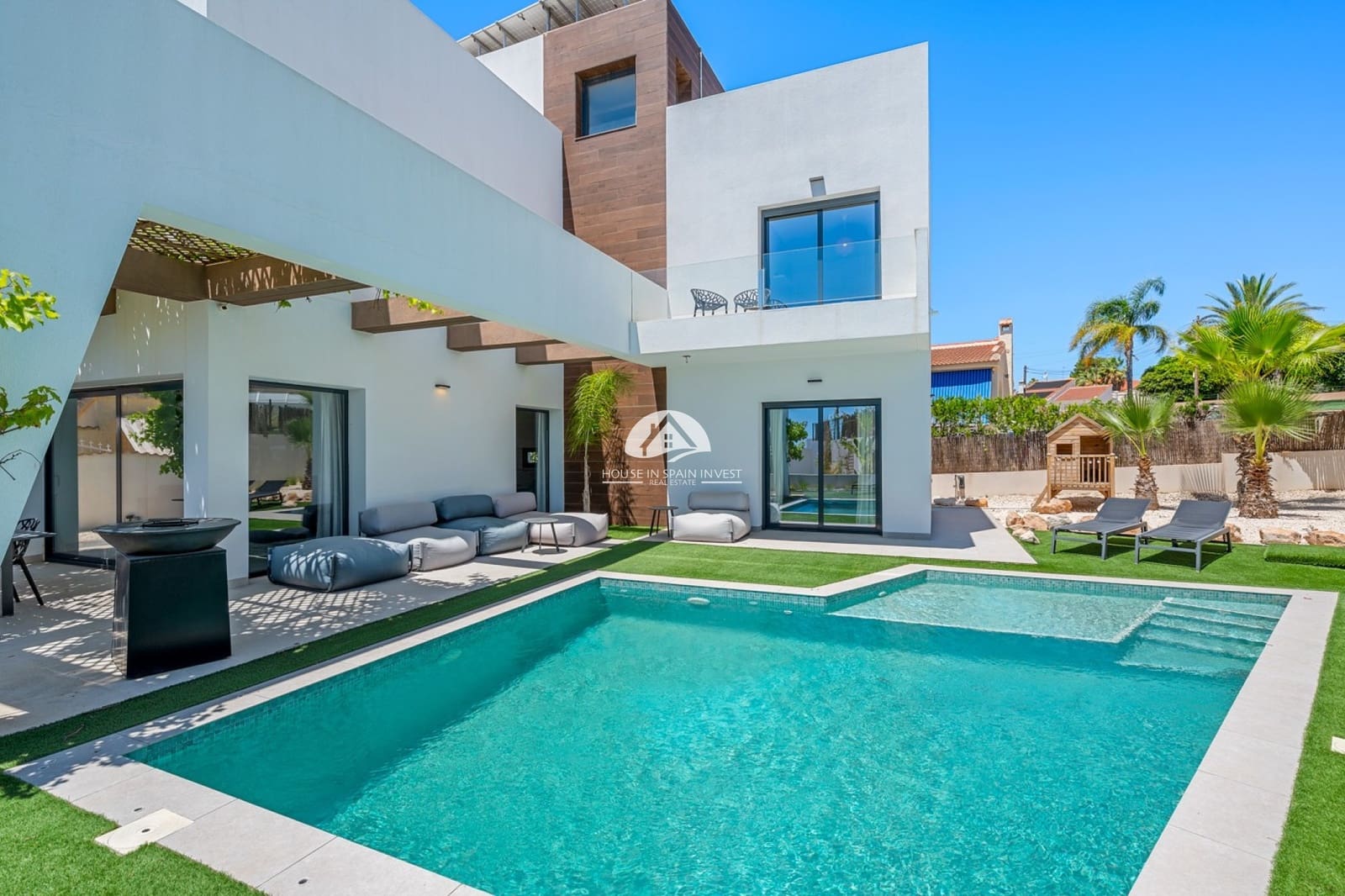4 quarto Moradia para venda em Ciudad Quesada com piscina - 669 000 € (Ref: 9888392)