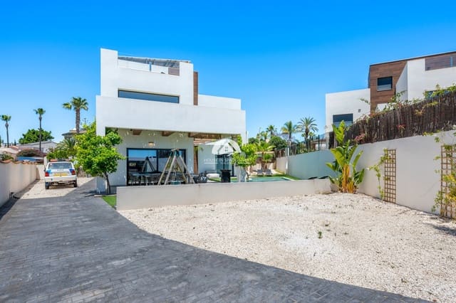 4 quarto Moradia para venda em Ciudad Quesada, Rojales com piscina - 669 000 € (Ref: 9888392)