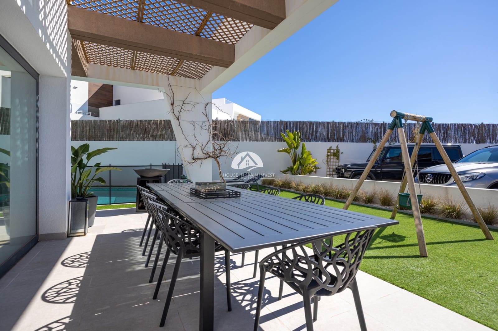 4 quarto Moradia para venda em Ciudad Quesada com piscina - 669 000 € (Ref: 9888392)