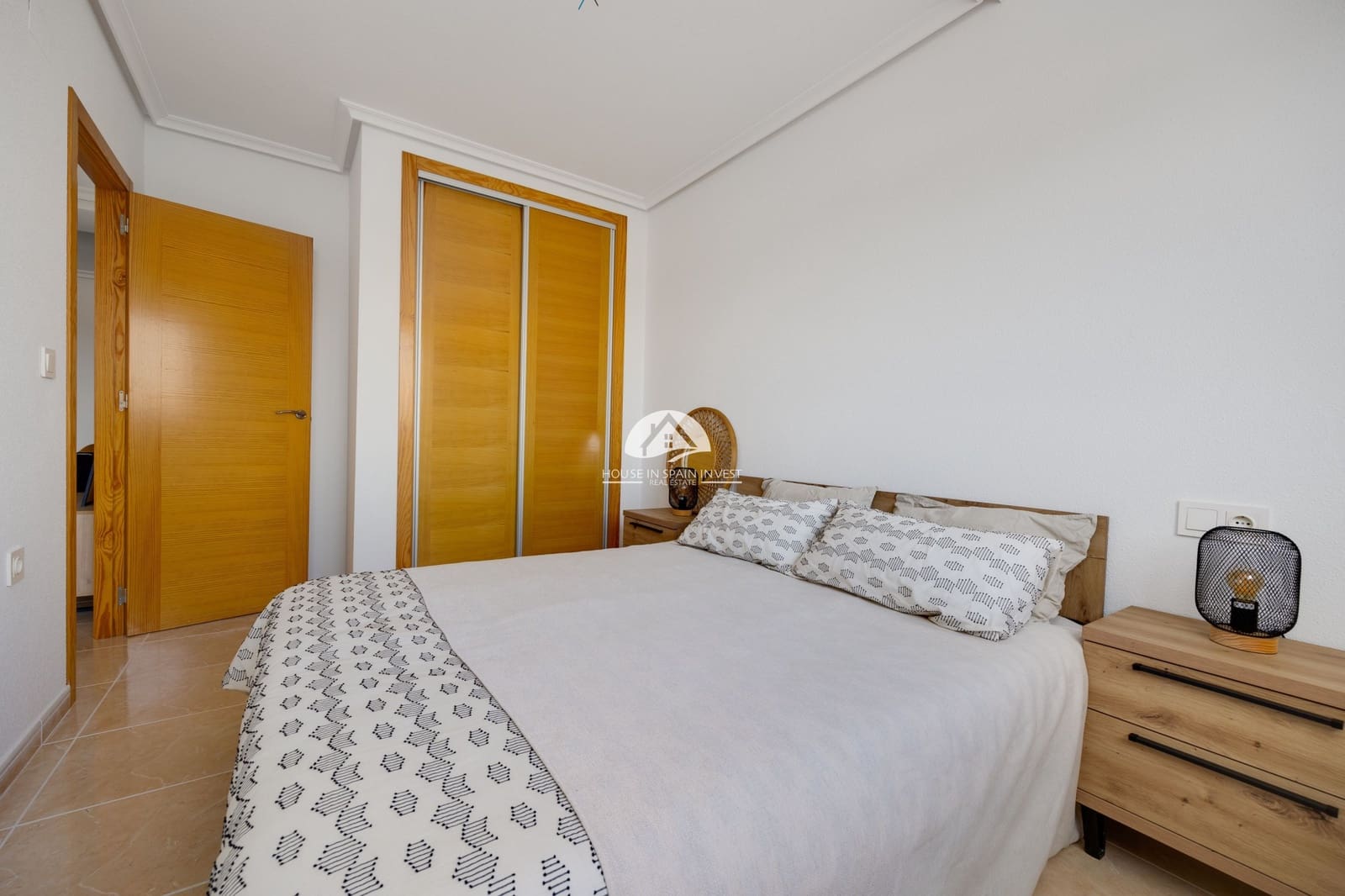 Apartment for sale in San Fulgencio with pool - € 82,000 (Ref: 9888394)