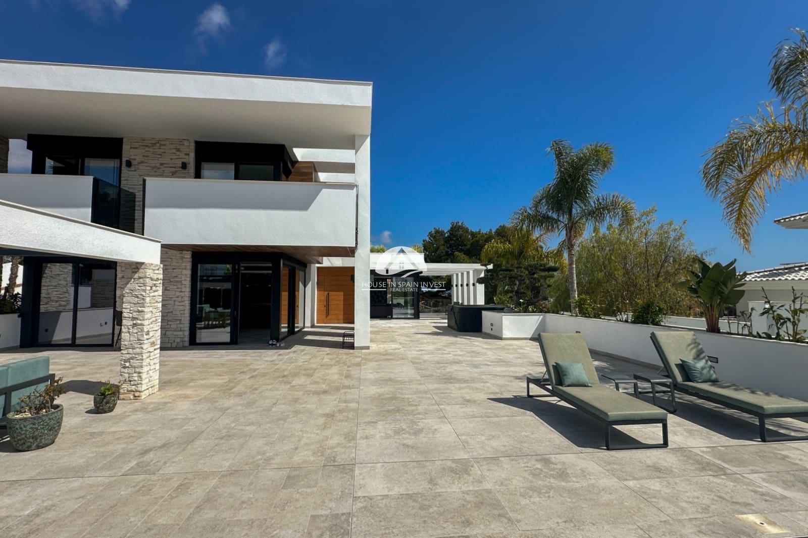4 soverom Villa til salgs i Orihuela Costa med svømmebasseng garasje - € 2 950 000 (Ref: 9888429)