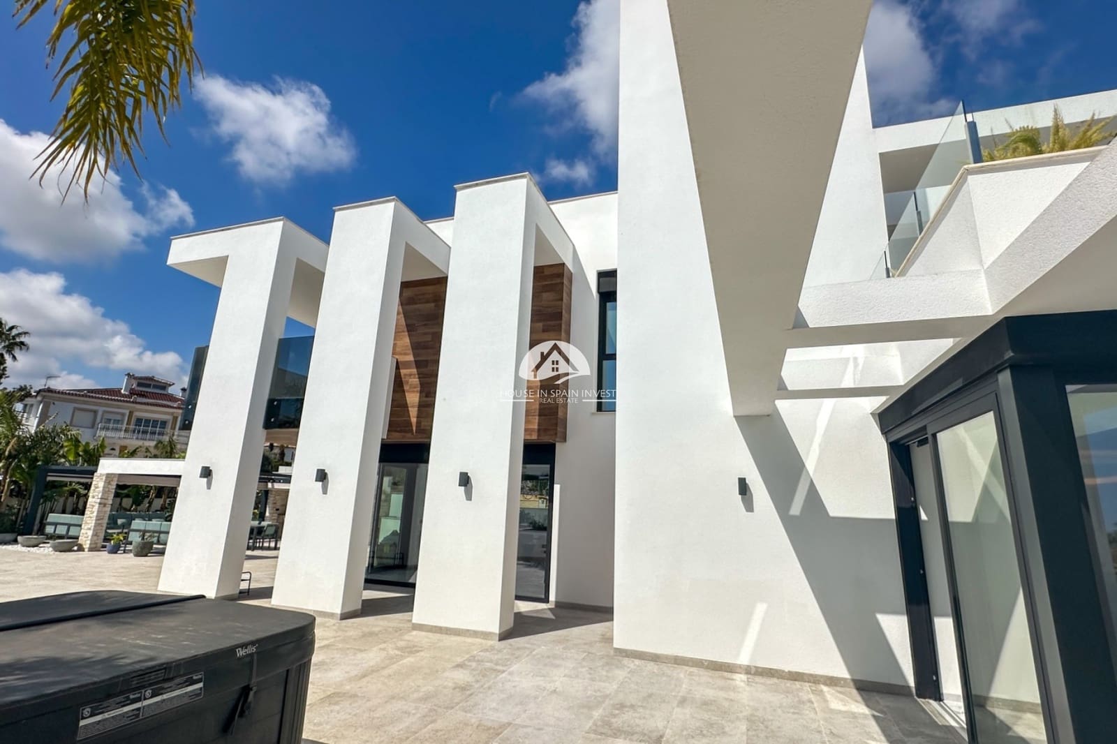 4 soverom Villa til salgs i Orihuela Costa med svømmebasseng garasje - € 2 950 000 (Ref: 9888429)
