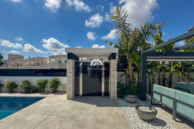 4 soverom Villa til salgs i Villamartin, Orihuela med svømmebasseng garasje - € 2 950 000 (Ref: 9888429)