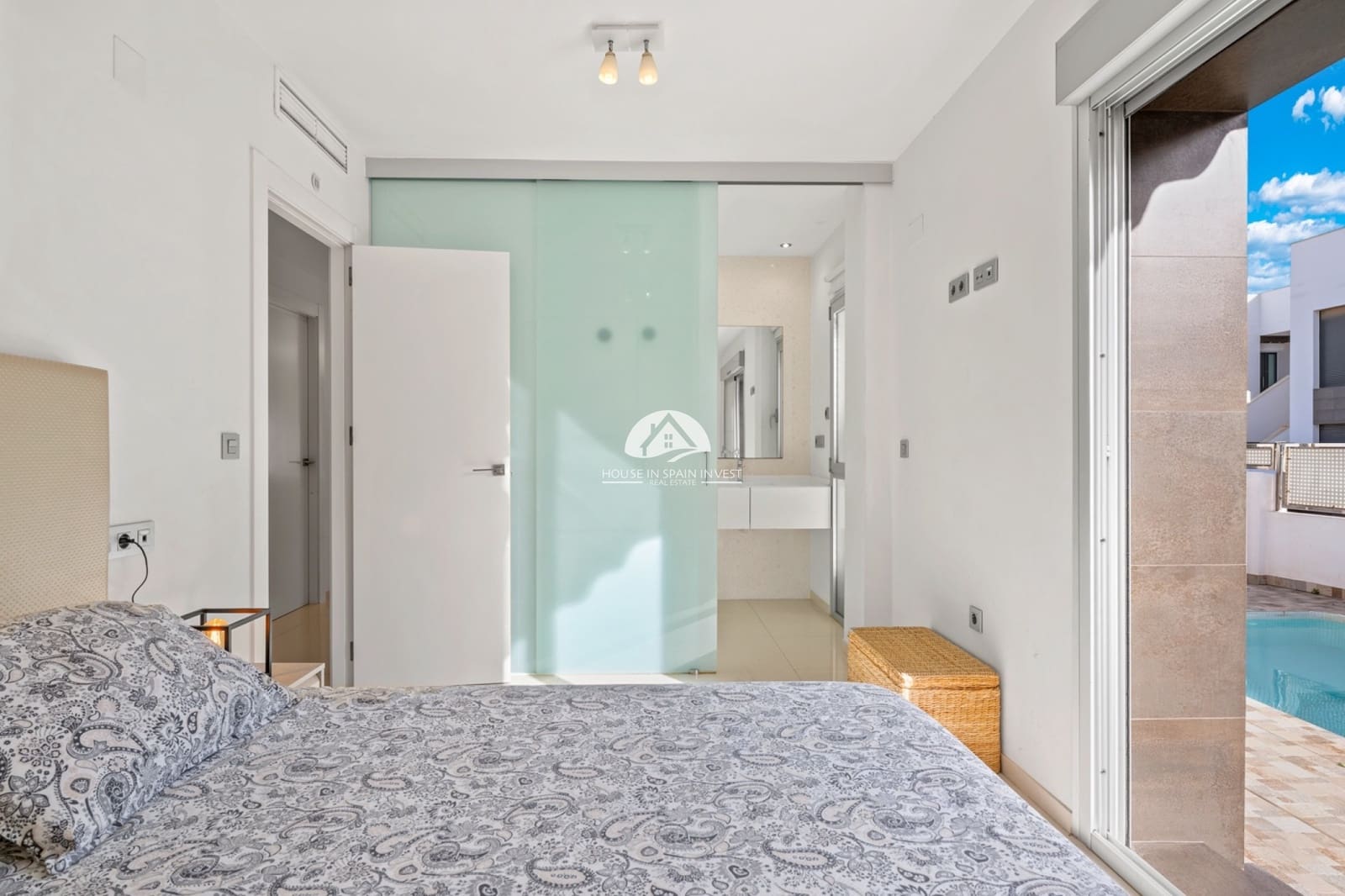 3 Zimmer Villa zu verkaufen in Ciudad Quesada mit Pool Garage - 410.000 € (Ref: 9888430)